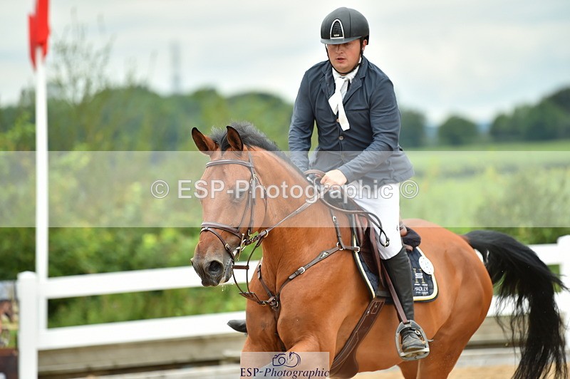 230720A-141026-03340 - Cls 21, 1 Star Gold 1.30m