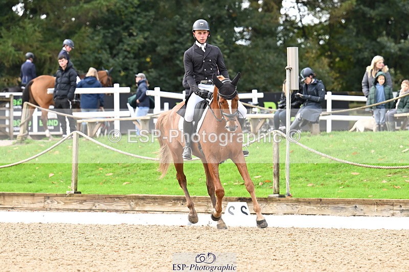 251023A-100029-01390 - B-125-Ben.Edwards