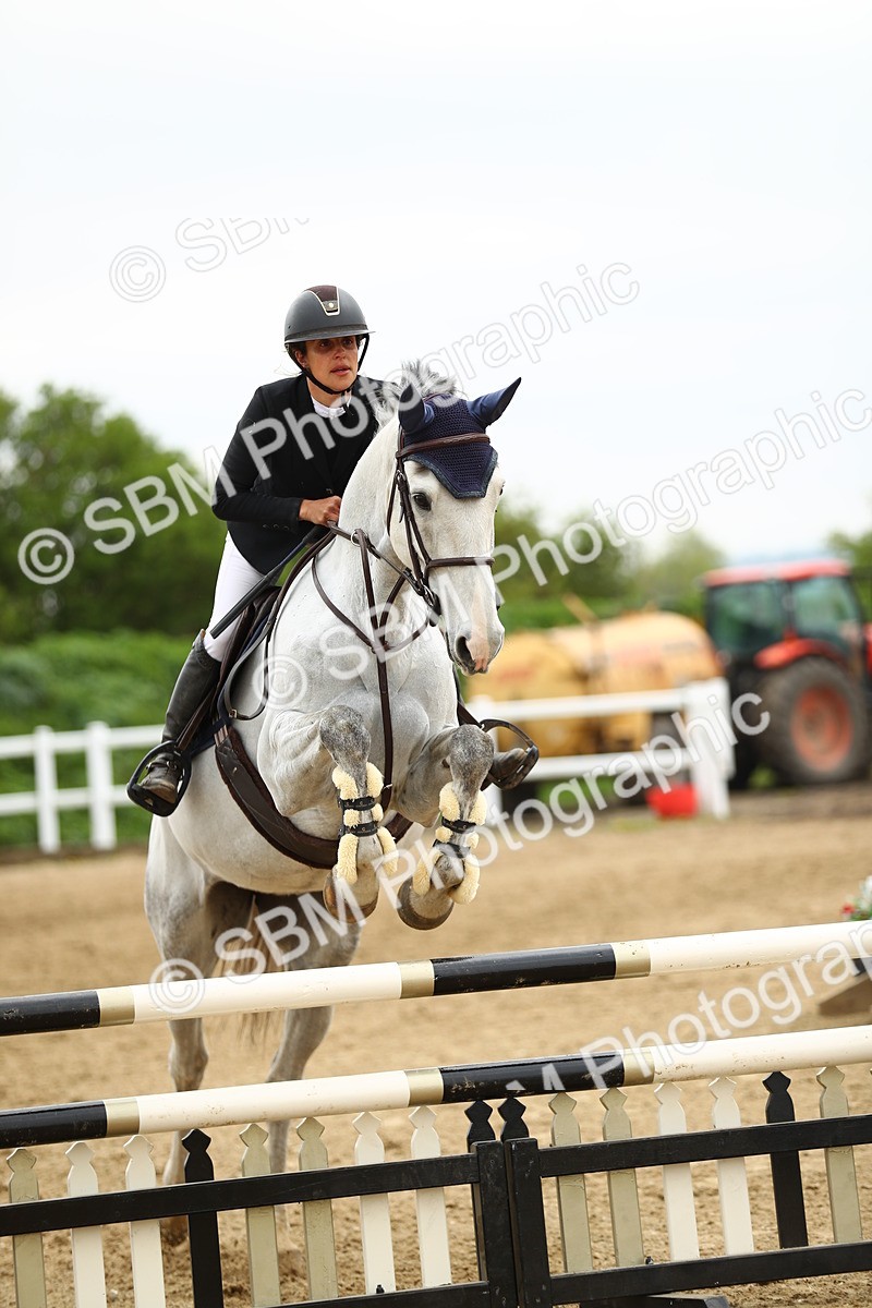 SBM_000594 - Class 2 - Senior British Novice 90cm