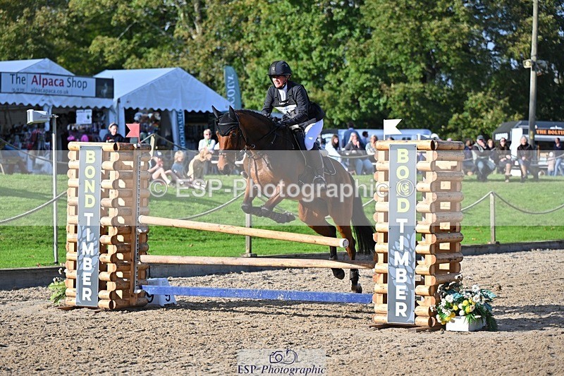 241027-135229-17638 - 547-Lara.Salter-NAOMIE.VAN.DE.BROUWERSHOEVE