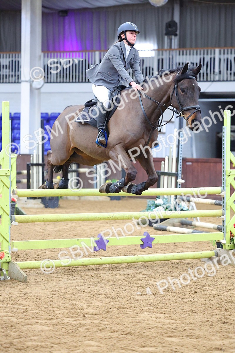 SBM_009860 - Class 21 - Nupafeed Supplements Senior Discovery/ 1m Open - First Round (1.00m)