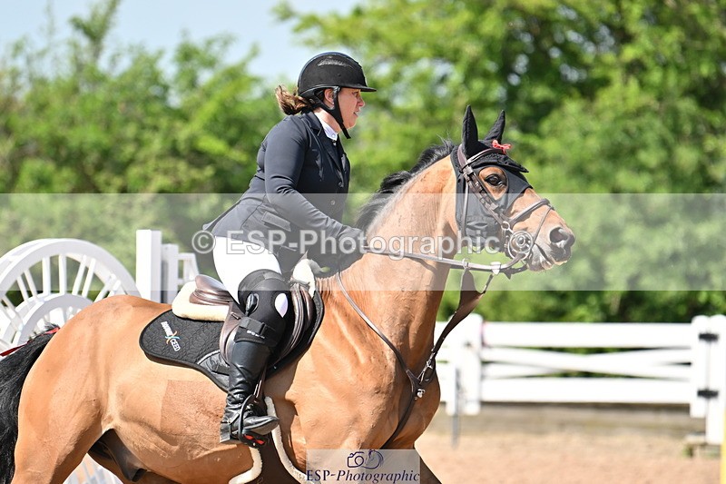 240509A-120131-01661 - Cls 2 Discovery and 1m Open