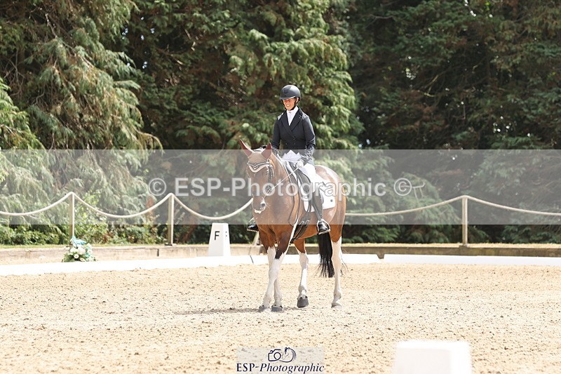 250809A-141429-03926 - 122-Lorraine.MorrisLissyegan.coloured.lady