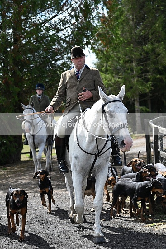 WJ7_7322 - Berks & Bucks at Blandy’s Farm 31-08-25