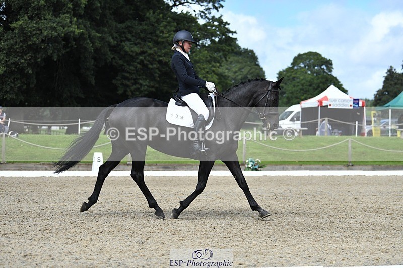 230812-113341-03651 - Cls 6 Novice Silver 10.30 to 11.55 break