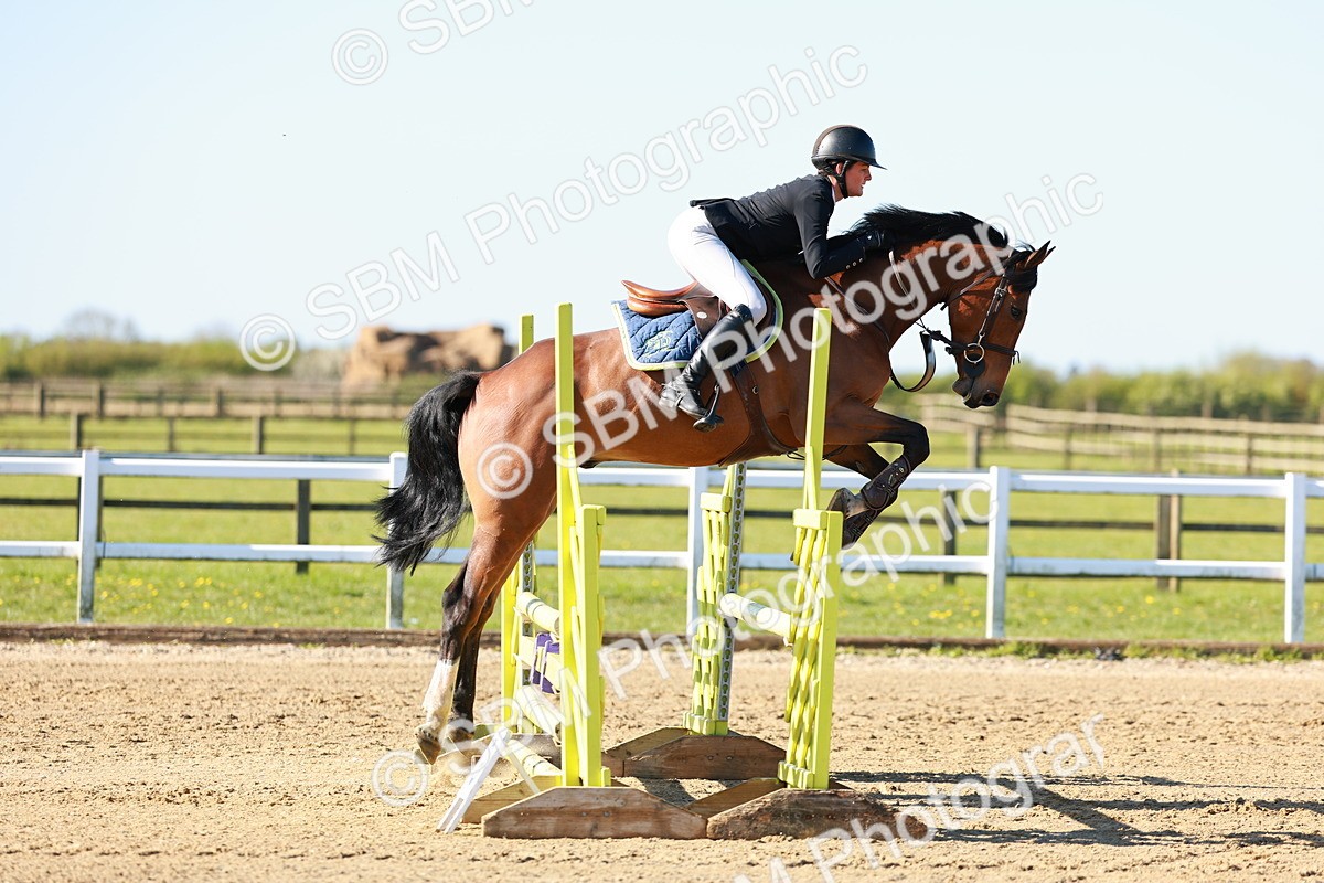 SBM_000400 - Class 1 - Clear Round