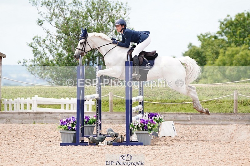 250608-125930-02789 - Cls 9 Pony Newcomers and 1m