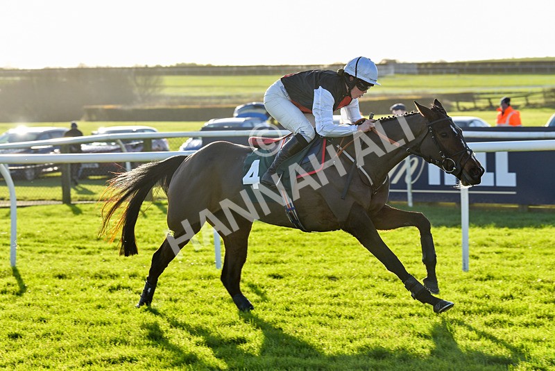 191223-Race 1-Blue Bikini-8777 - Race 1