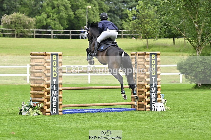 250613A-154138-02896 - Cls 5 National 1.30m Open