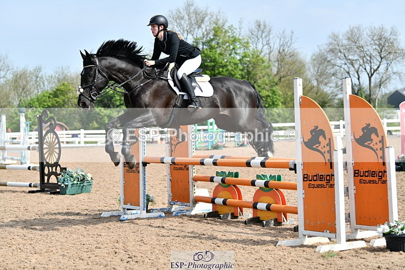 240511A-101952-11499 - Cls 28 95cm National Am Quali