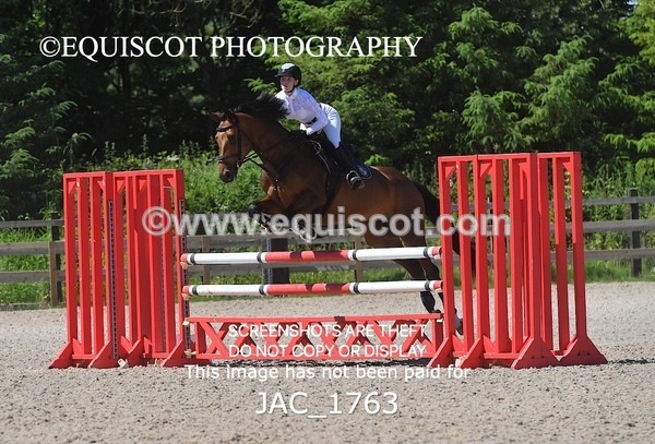 JAC_1763 - CLASS 5  Senior Newcomers/ 1.10m Open