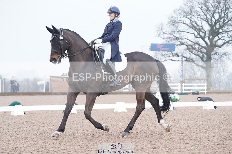 250404-081048-03702 - 018-Louise.Davison-Quamperfect