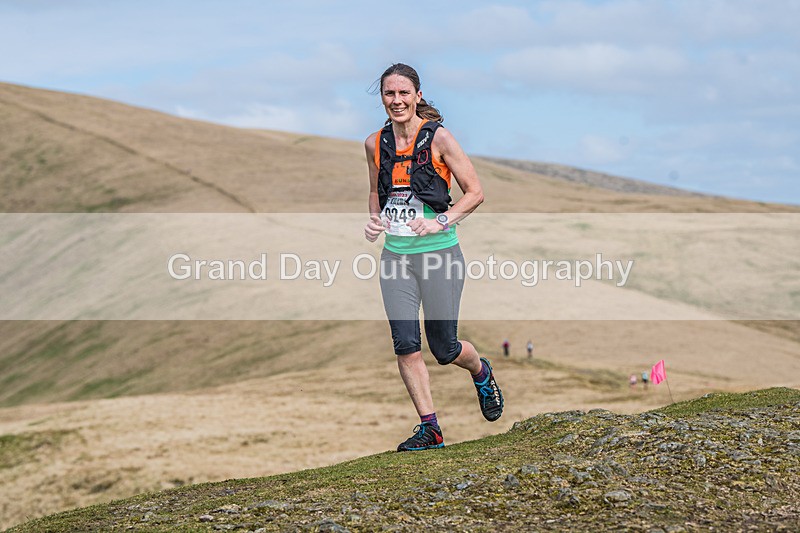 Arant haw-262 - Kendal Winter League Arant Haw Fell Races Sunday 2nd April 2023