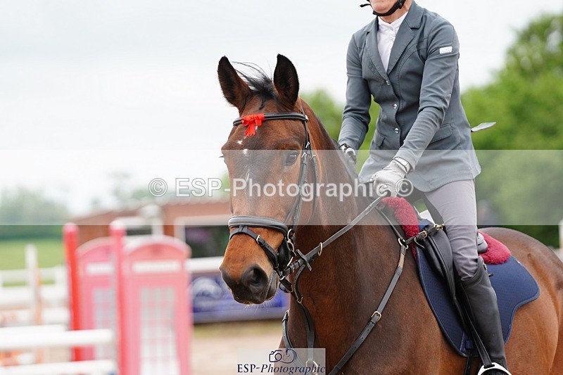 250524-112112-06373 - Cls 21 A&B Snr Disco & 1.00m Open