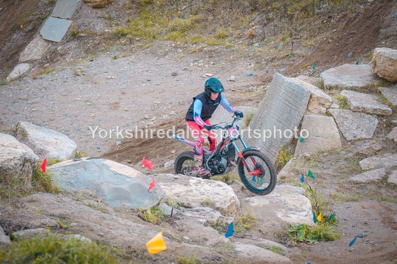 DSCF2007 - Ripon MC Summer series Main - 27/09