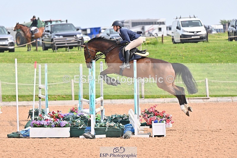 260509-105225-01715 - Cls 26a Snr Foxhunter