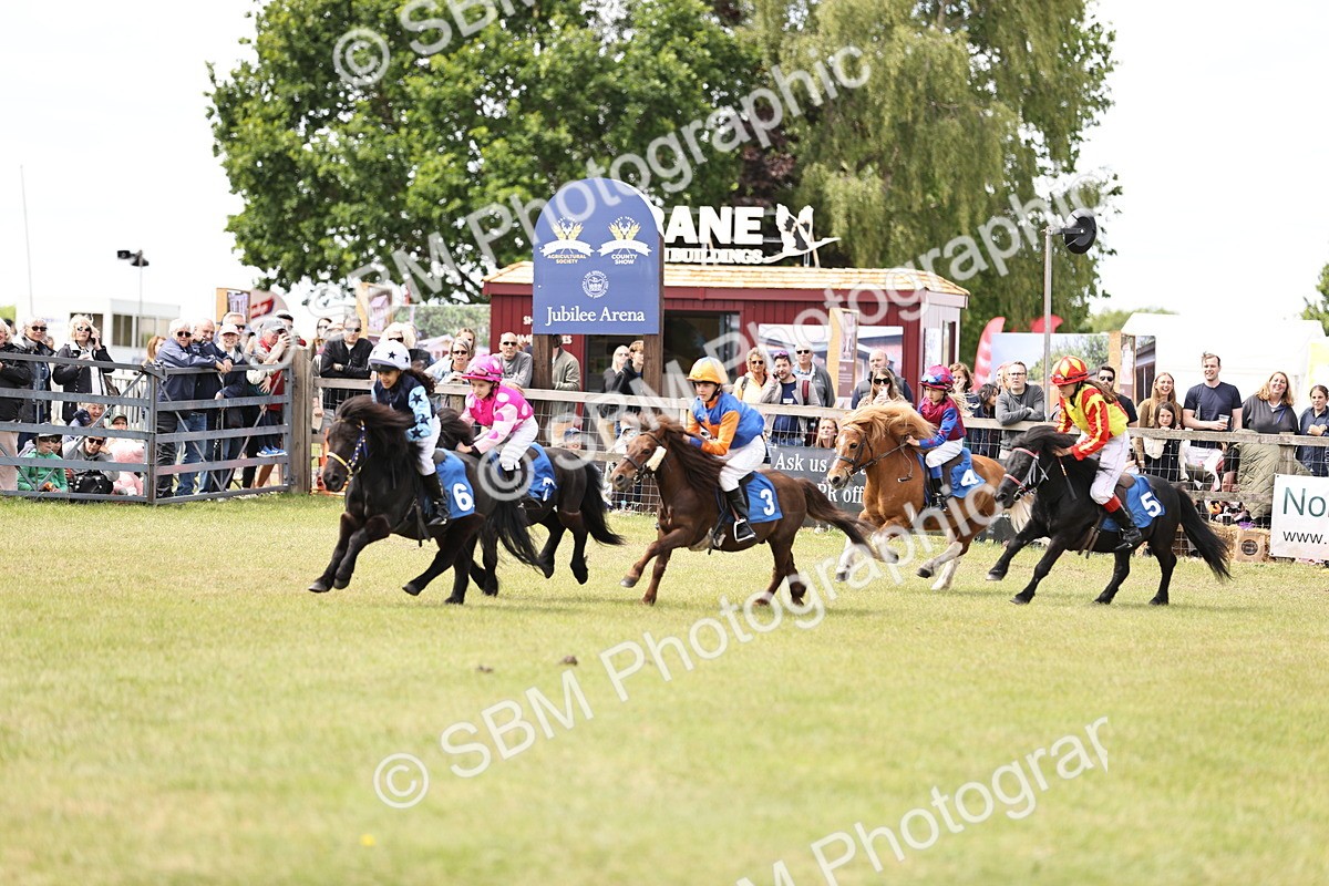 SBM_16452 - Dinky Derby