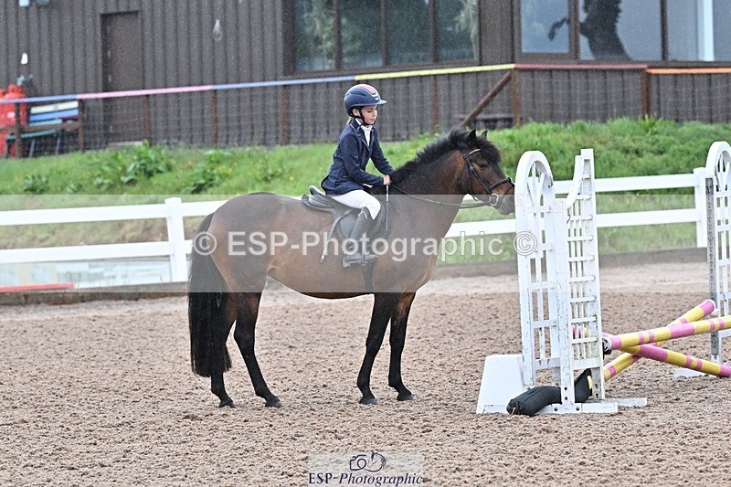 250527-153024-00031 - Clear Round and60cm