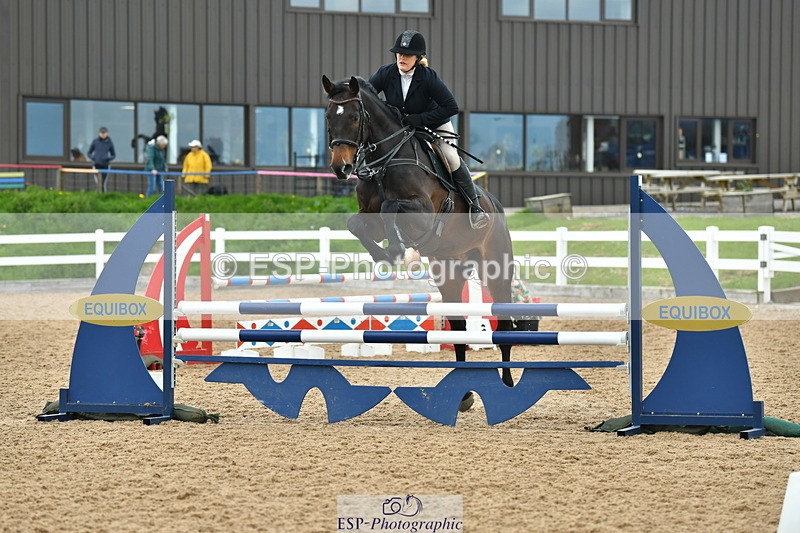 230504A-132806-01898 - Cls 4 95cm Amateur Quali