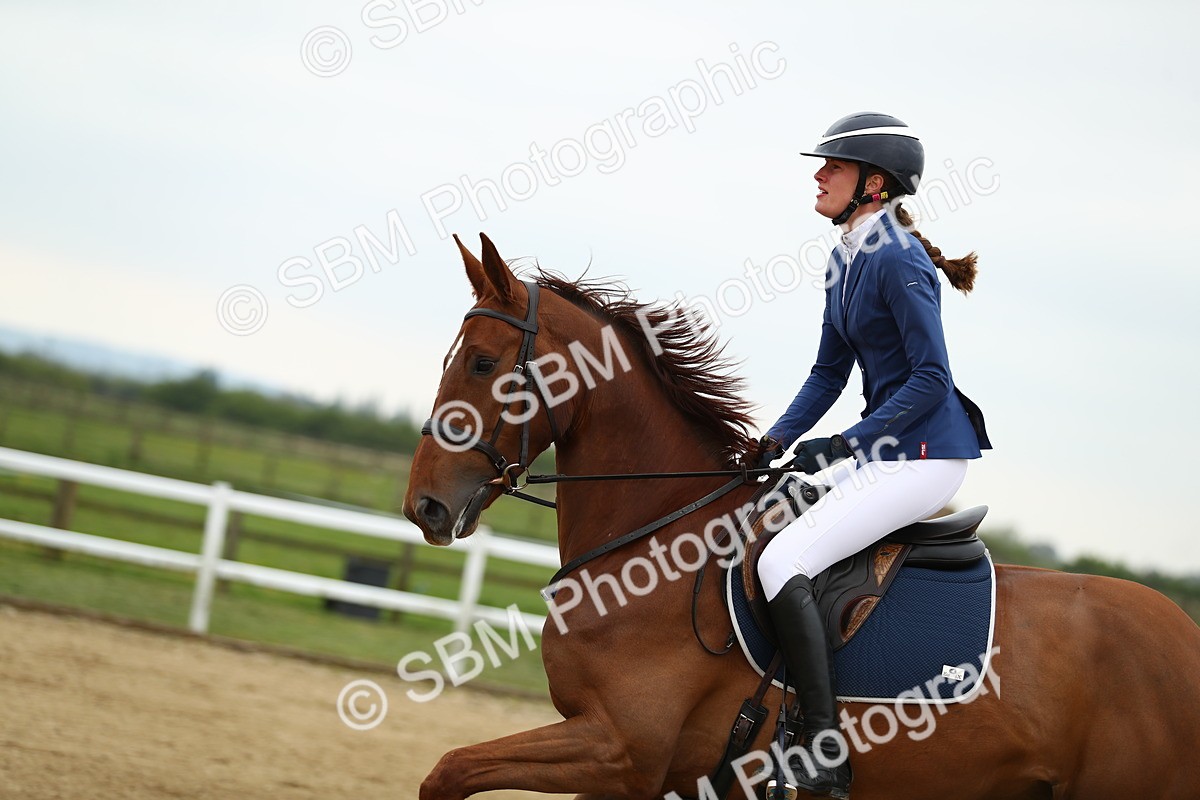SBM_000338 - Class 2 - Senior British Novice 90cm