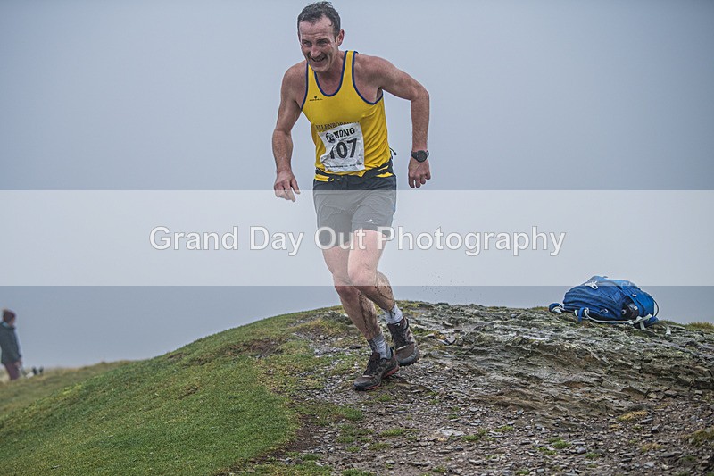 Sale-188 - Sale Fell Race Saturday 22nd November 2025