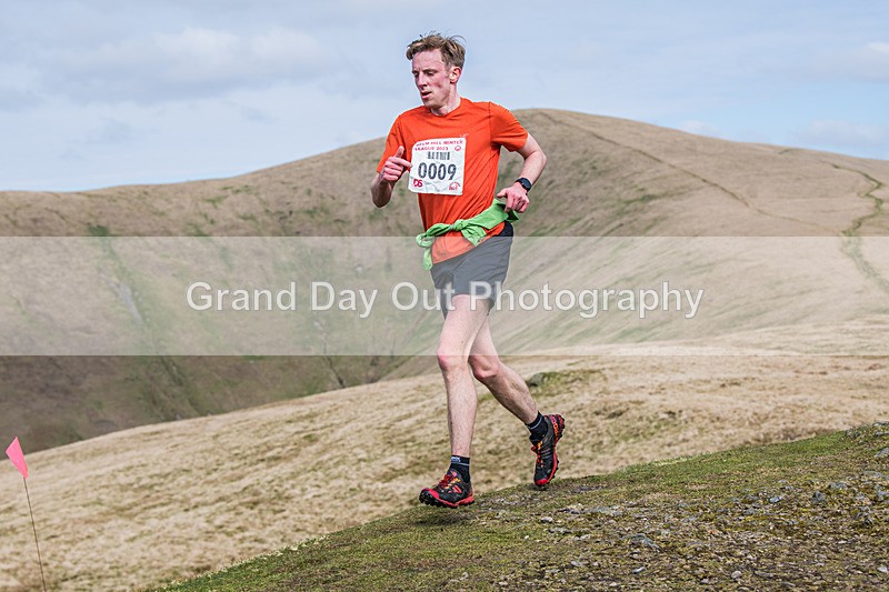 Arant haw-158 - Kendal Winter League Arant Haw Fell Races Sunday 2nd April 2023