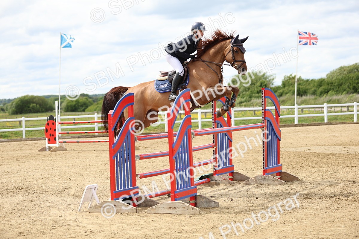 SBM_001387 - Class 5 - Senior Foxhunter - 1.20m