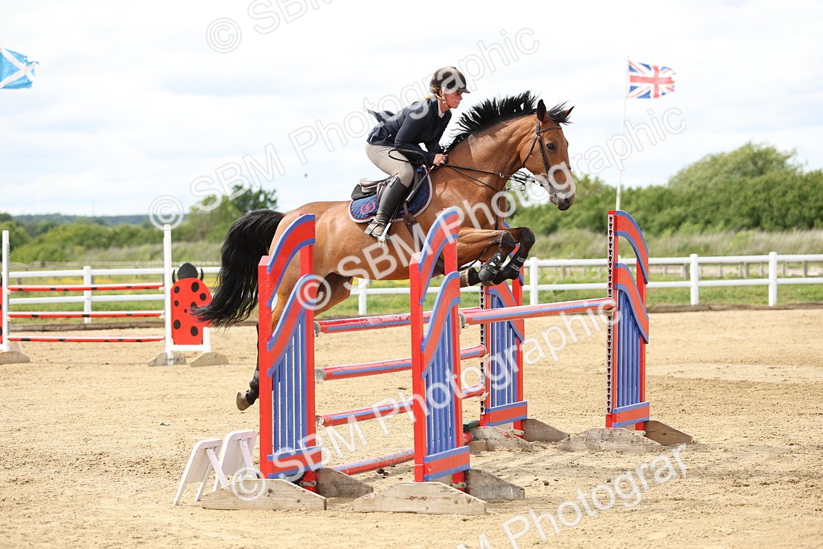 SBM_001375 - Class 5 - Senior Foxhunter - 1.20m