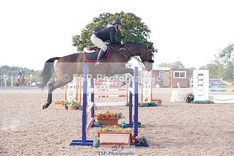 241005A-154122-05076 - SAT Cls 12 Snr Fox & 1.20m Open