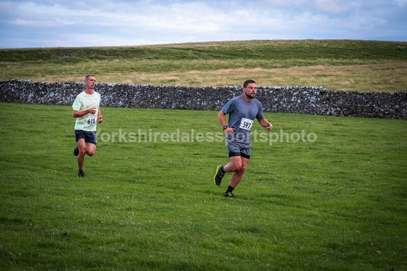 DSCF4067 - Eshton Moor  - Wharfedale Harriers