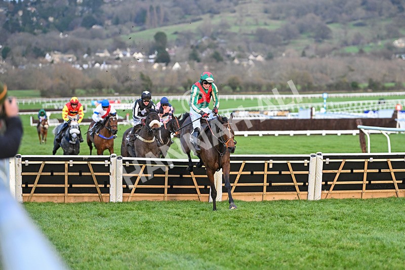 141224-Race 6-Jet Blue-2213 - Race 6