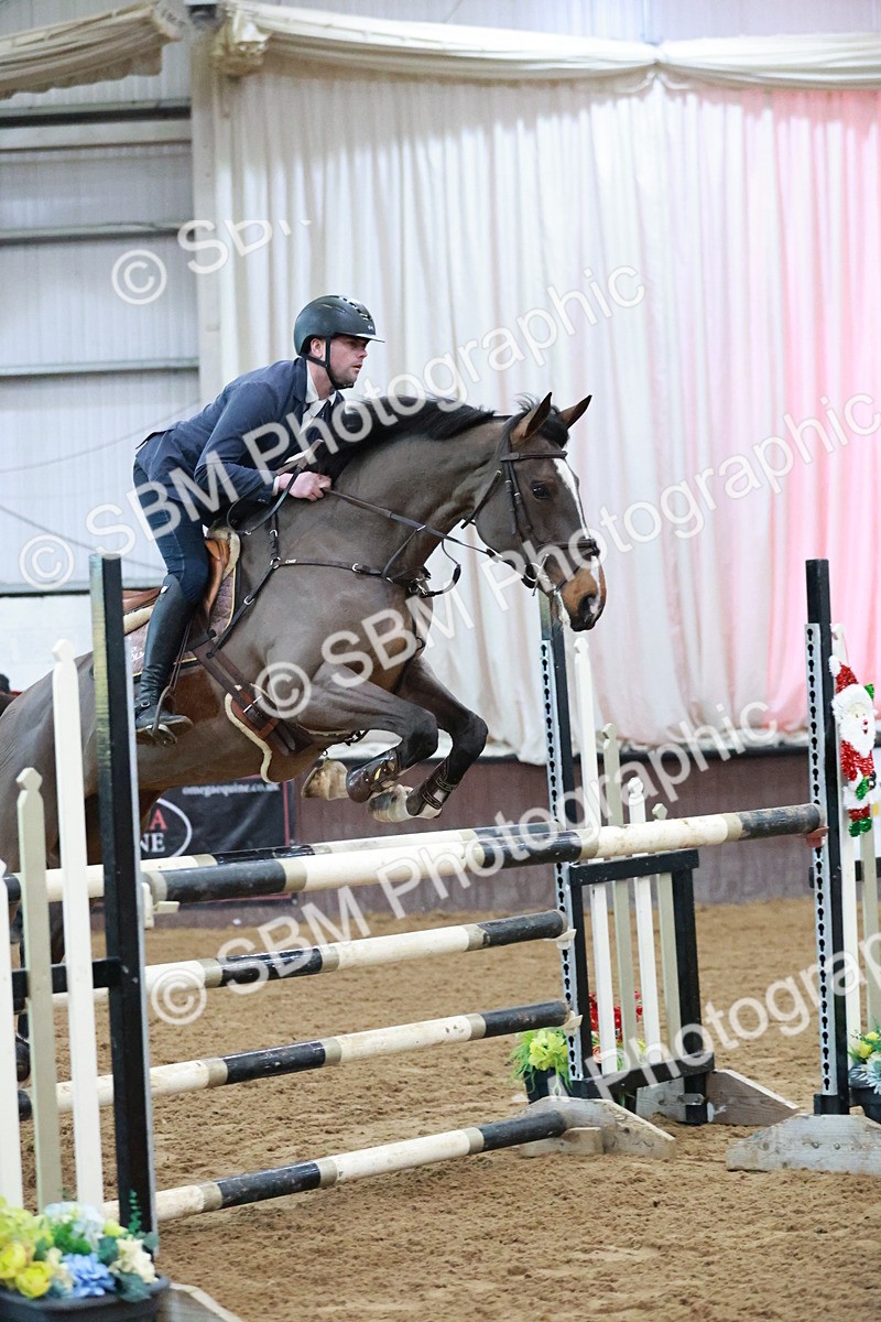 SBM_001249 - Class 5 - Senior Foxhunter 1.20m