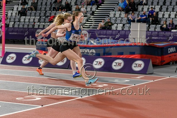 AgeInd25SAT-918531 - Track Female Set One