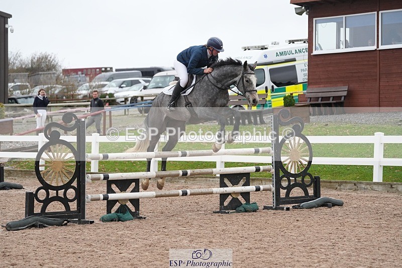 251109-104958-03478 - Cls 19 Snr 1.05m Open