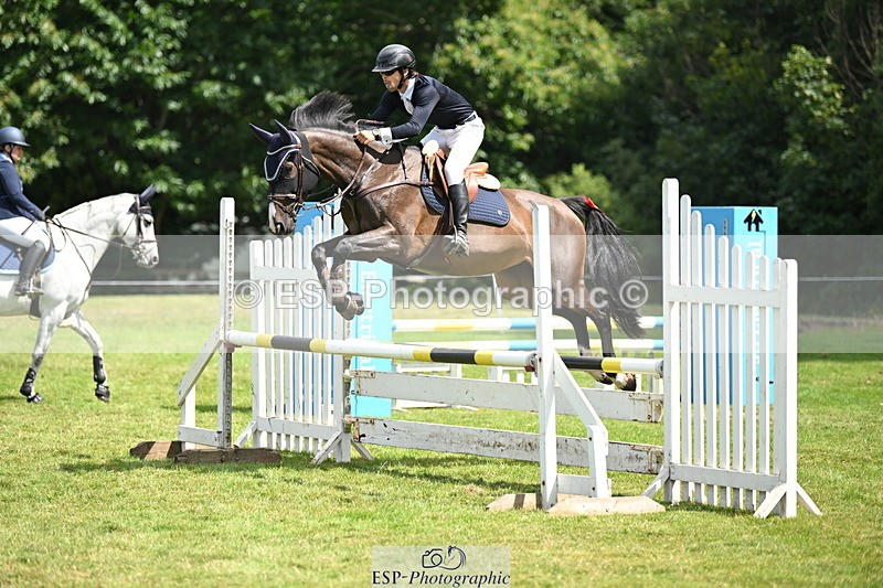 250704A-110809-07161 - Cls 25 Snr British Novice and 90cm