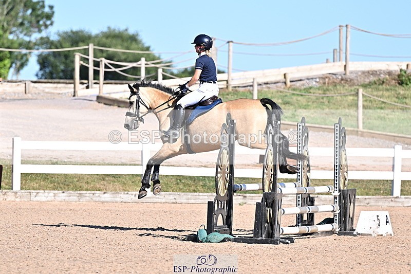 250708A-172808-00226 - 80cm Classes