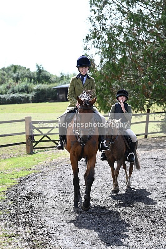 WJ7_7451 - Berks & Bucks at Blandy’s Farm 31-08-25