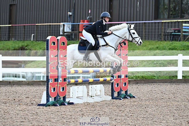 231118A-110140-01622 - Cls 5 Discovery & 90cm Open