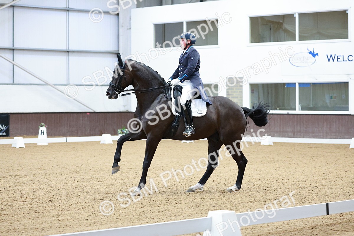 SBM_015967 - Class 5 - FEI INT II - 15.48-17.00