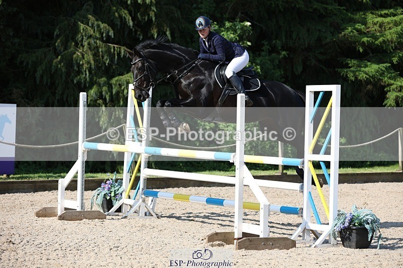 230513-091539-03393 - Cls 18 Snr 1.05m Open