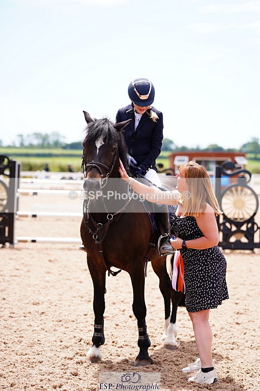 240629A-131434-05605 - Cls 18 Newcomers and 1m Open