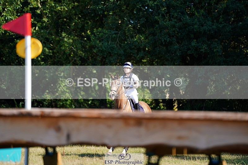 250802A-164208-08035 - F-291-Maisie.Atkinson-RAINSTOWN.JONNY