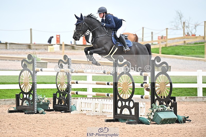 240406A-153027-04144 - Cls 17 National 1.30m Open