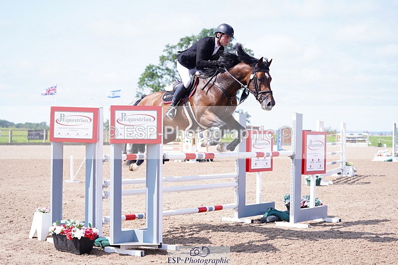 240802A-111328-03740 - Cls 16 Snr 1.20m Open