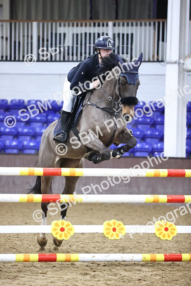 SBM_005500 - Class 17 - Senior Newcomers 1.10m