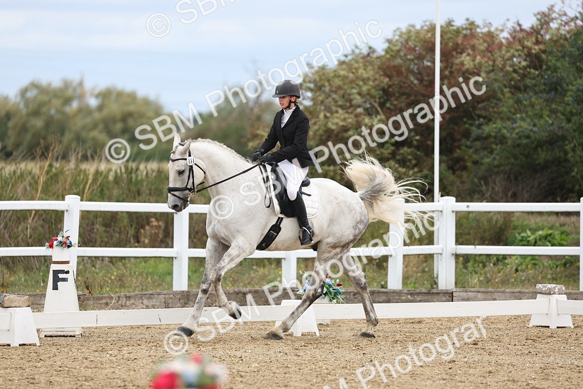 SBM_003593 - Class 7 - Novice 2 Warm Up