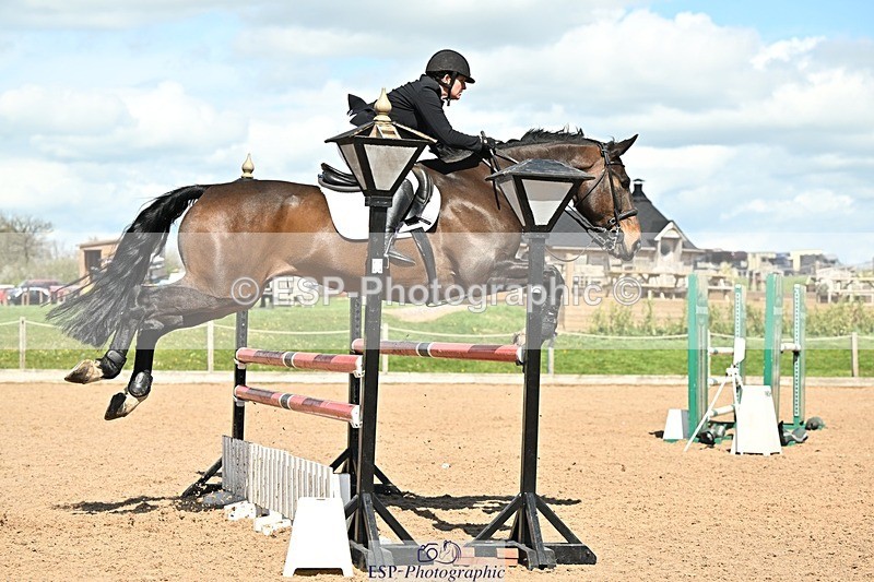 250416-134516-01229 - Cls 4 Newcomers and 1.10m