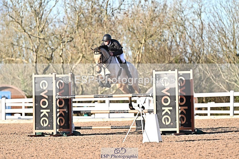 251203-135902-00763 - Cls 5 Foxhunter and 1.20m Open