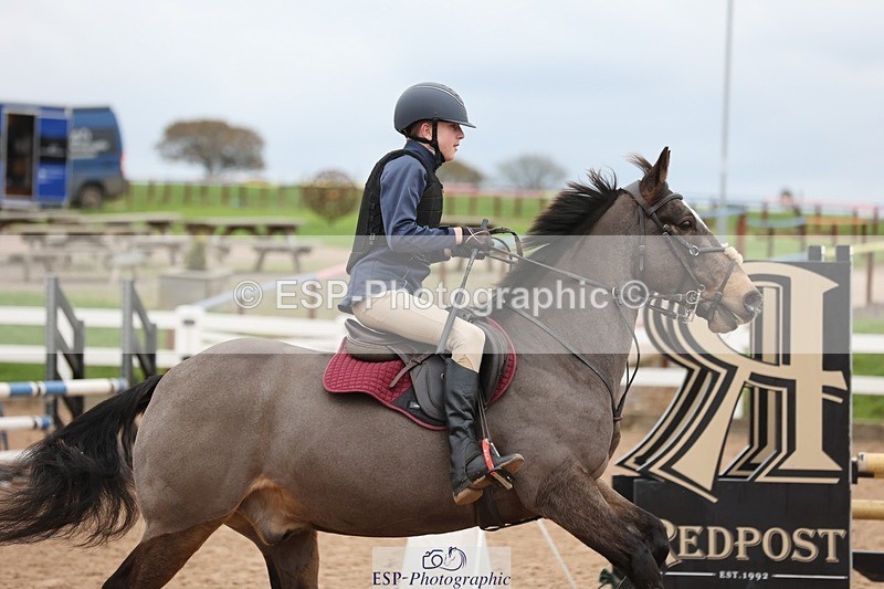 241116X-091153-00186 - Cls 05 Pony Intro 80