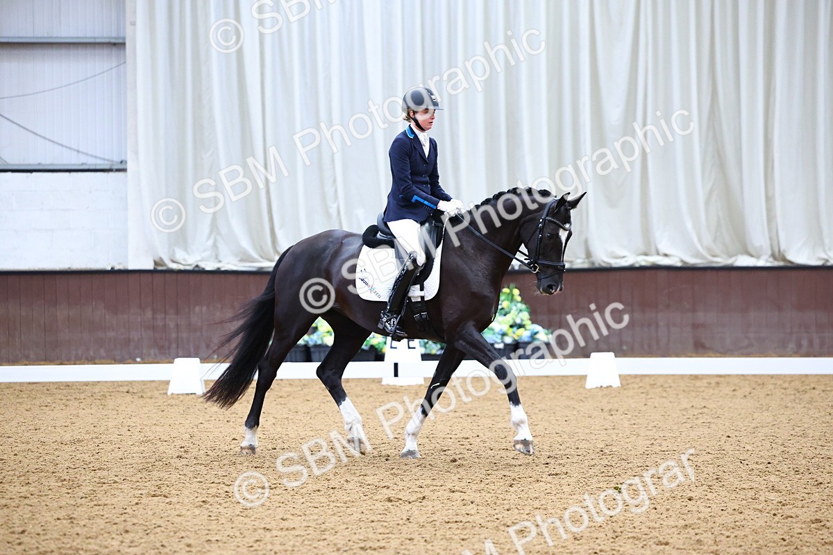 SBM_006069 - Class 5 - Novice 6 - 10.47-11.43